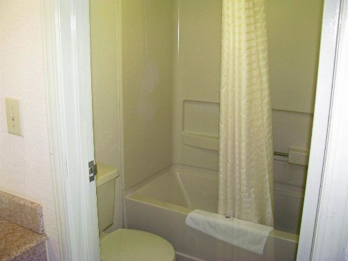 Motel 6-Dayton OH - Englewood - image 3