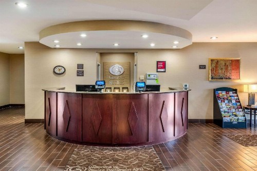 Comfort Suites Dayton-Wright Patterson - image 4