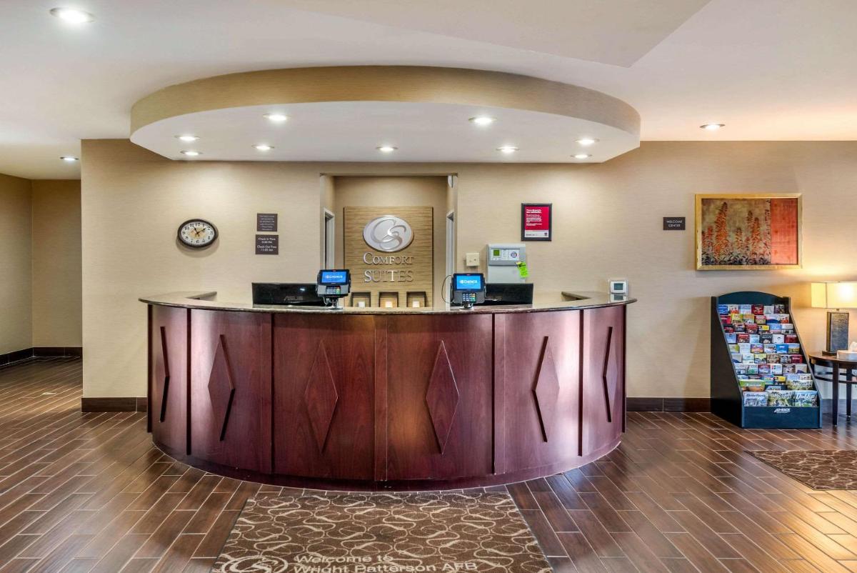 Comfort Suites Dayton-Wright Patterson - image 4