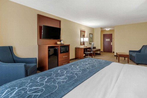Comfort Suites Dayton-Wright Patterson - image 9