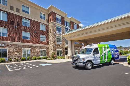 Holiday Inn Express & Suites Dayton South - I-675 an IHG Hotel