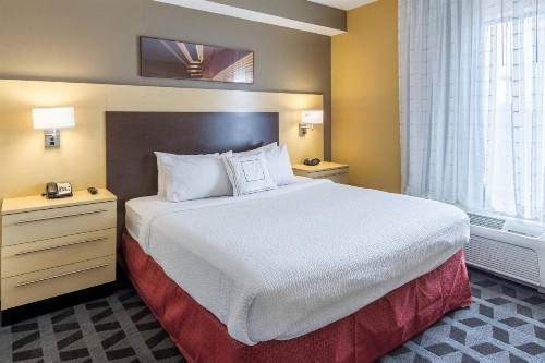 TownePlace Suites Dayton North - image 11