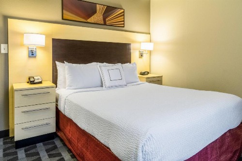 TownePlace Suites Dayton North - image 13