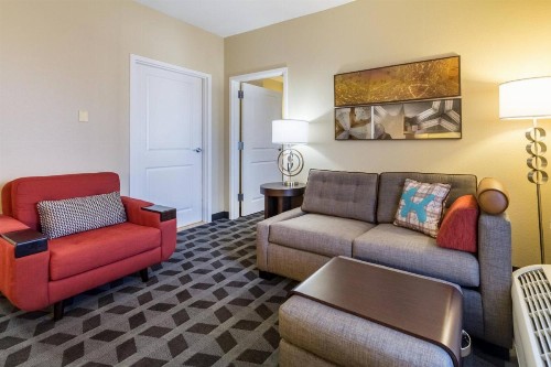 TownePlace Suites Dayton North - image 7