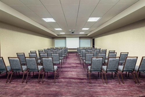Courtyard by Marriott Dayton North - image 19