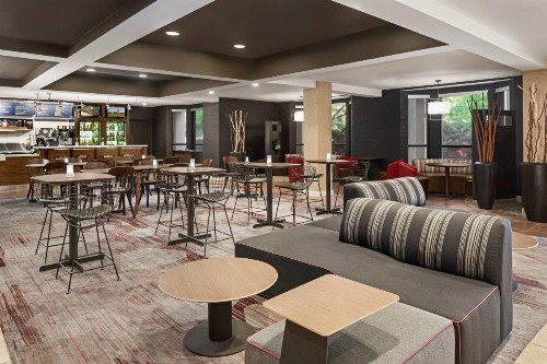 Courtyard by Marriott Dayton North - image 20