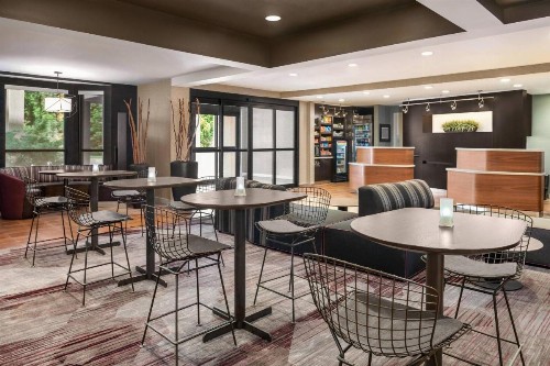 Courtyard by Marriott Dayton North - image 28
