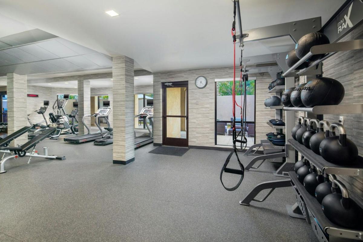 Courtyard by Marriott Dayton North - image 5