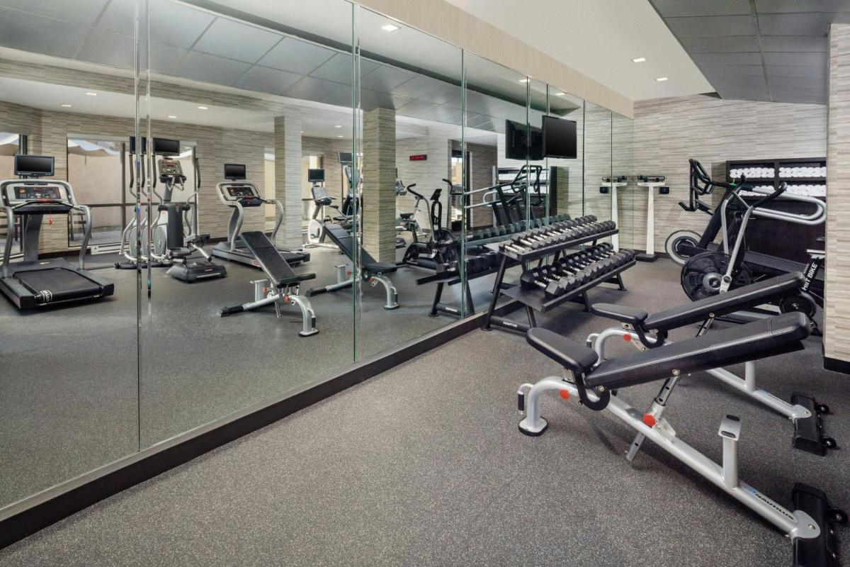 Courtyard by Marriott Dayton North - image 7