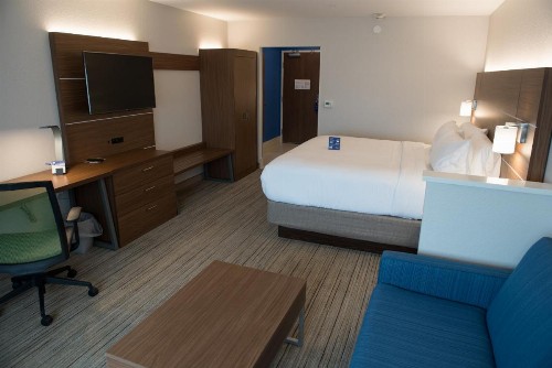 Holiday Inn Express & Suites - Dayton Southwest an IHG Hotel - image 28
