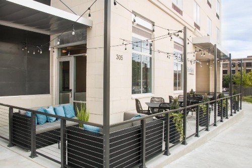 Fairfield Inn & Suites by Marriott Dayton - image 5