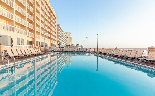 Hampton Inn Daytona Shores-Oceanfront - image 19