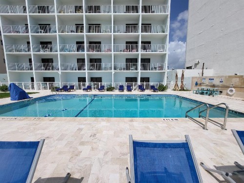 Beachside Hotel Daytona Beach Fl