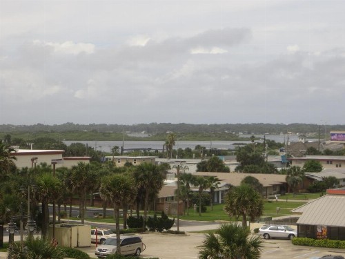 Days Inn by Wyndham Daytona Oceanfront - image 12