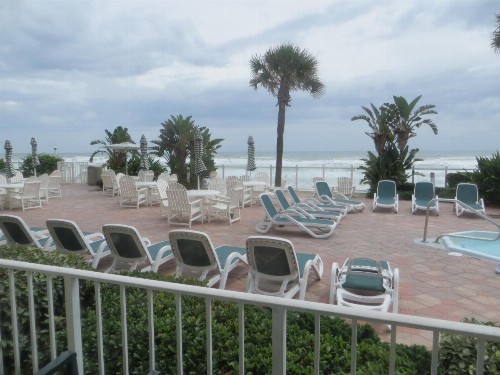 Days Inn by Wyndham Daytona Oceanfront - image 2