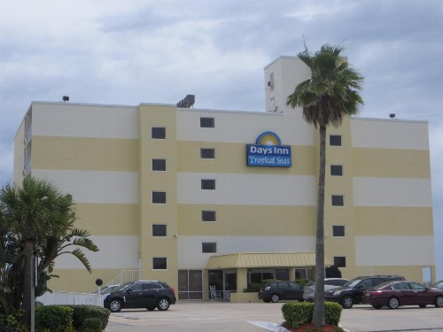 Days Inn by Wyndham Daytona Oceanfront - image 46