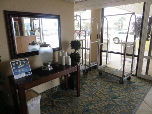 Days Inn by Wyndham Daytona Oceanfront - image 48