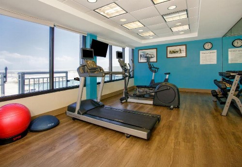 Holiday Inn Express & Suites Oceanfront Daytona Beach Shores an IHG Hotel - image 43