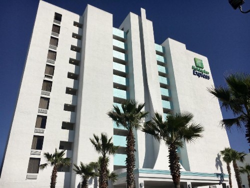 Holiday Inn Express & Suites Oceanfront Daytona Beach Shores an IHG Hotel - image 46