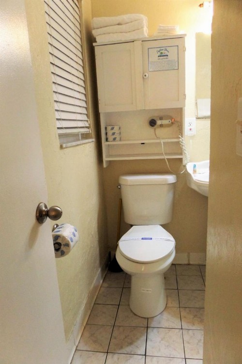 Daytona Shores Inn and Suites - image 13