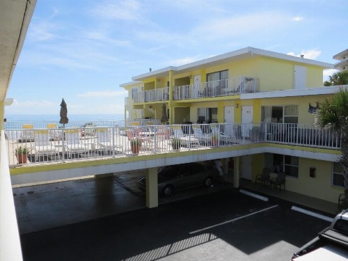 Sand Castle Motel - image 45