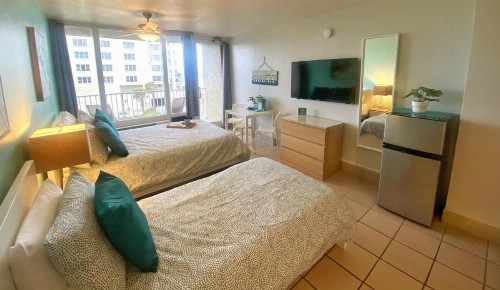 Pirates Cove Resort Studios! - image 27