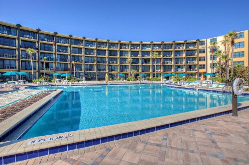Beach Condo Unit #435 - image 17