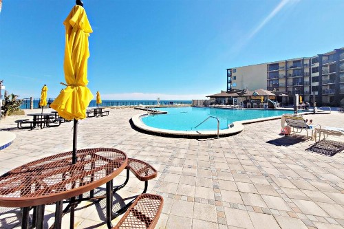 Beach Condo Unit #435 - image 37