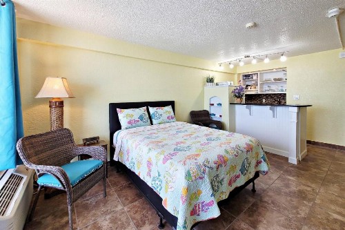 Beach Condo Unit #435 - image 38