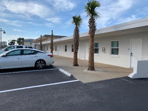 Atlantic Shores Motel - image 31