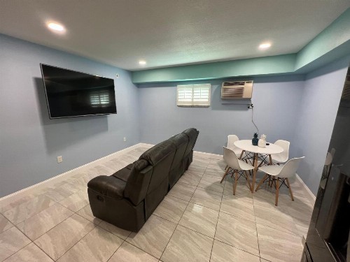 Atlantic Shores Motel - image 37