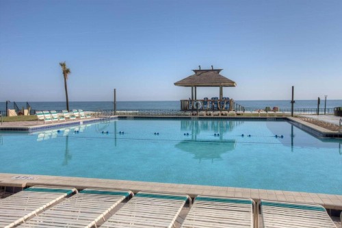 Beach Condo Unit #538 - image 11