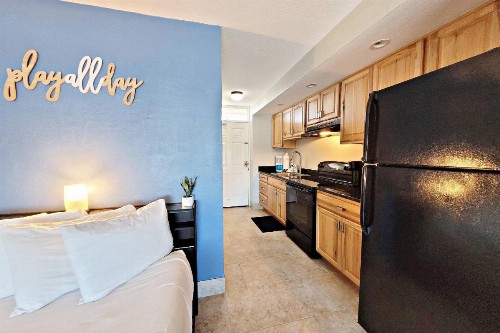 Pirates Cove Condo Unit #514 - image 13