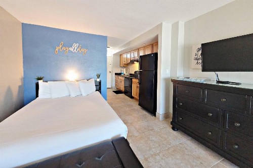 Pirates Cove Condo Unit #514 - image 3