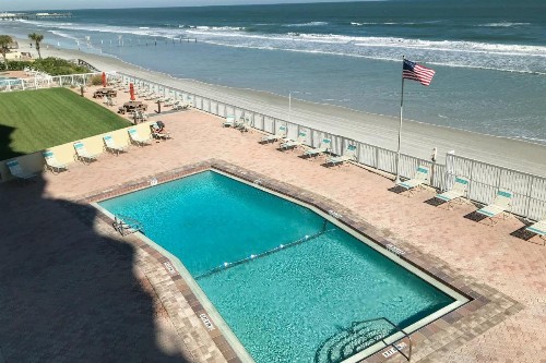 Shores Club - 305 - image 8