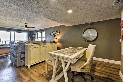 Oceanfront Daytona Beach Condo with View and Pool - image 6
