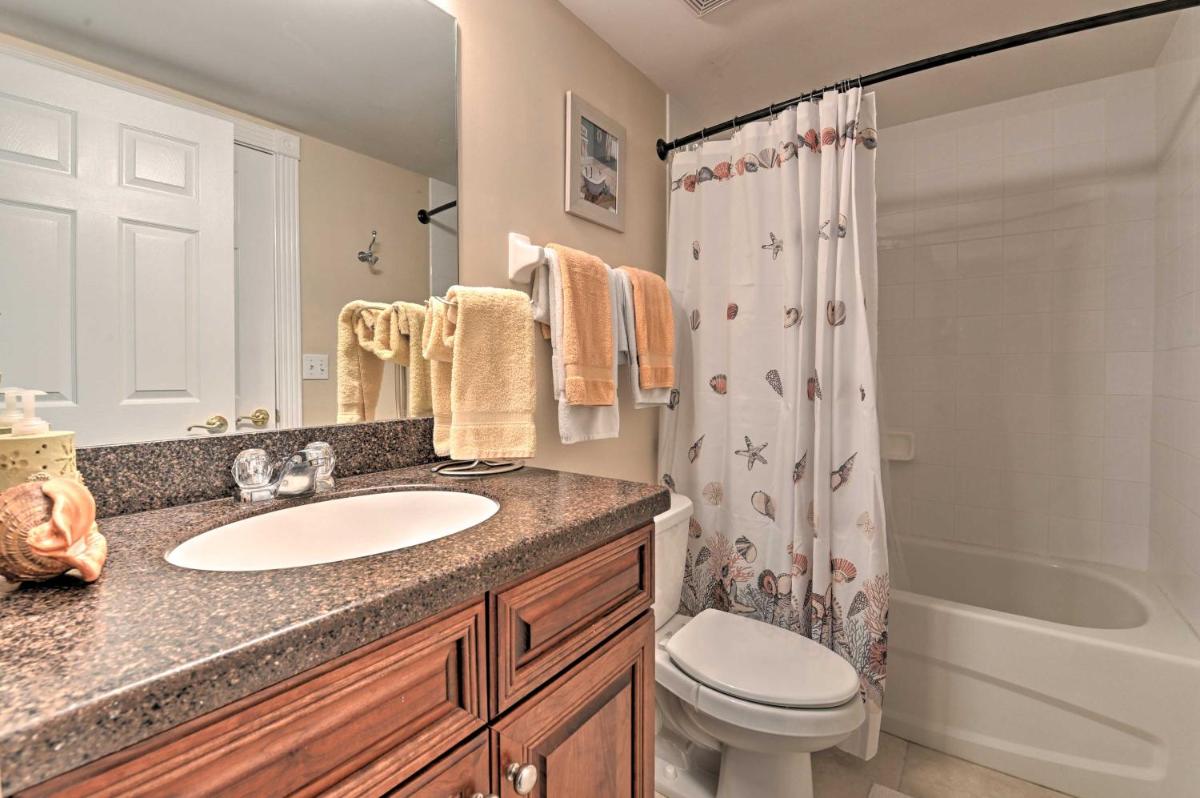 Daytona Beach Seaside Condo with Pools Hot Tubs - image 7
