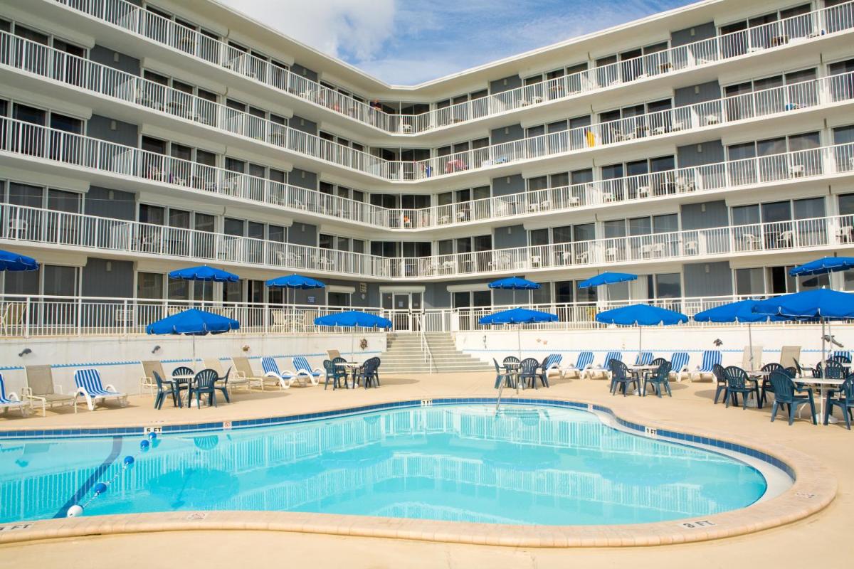 Sea Club IV Resort - image 2