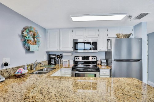 Atlantic Condos - image 10