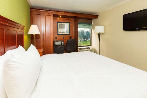 Hampton Inn Daytona Speedway-Airport - image 25