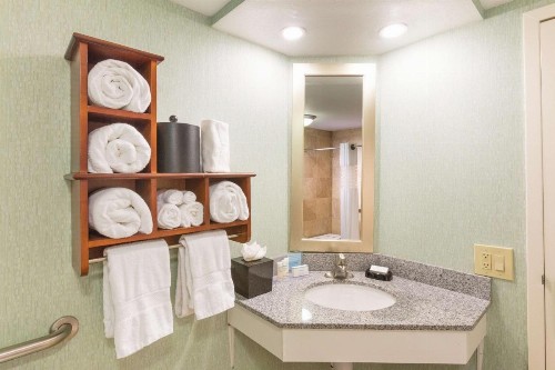 Hampton Inn Daytona Speedway-Airport - image 32