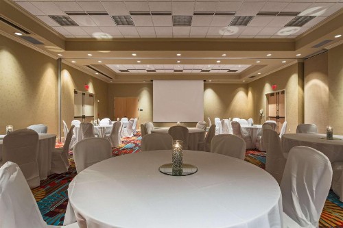 Hampton Inn Daytona Speedway-Airport - image 45