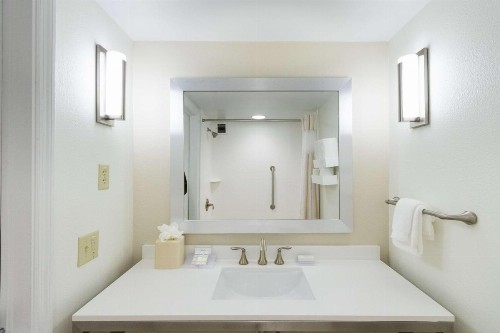Hilton Garden Inn Daytona Beach Airport - image 24
