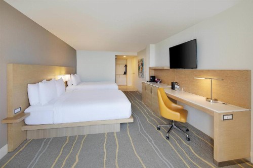 Delta Hotels by Marriott Daytona Beach Oceanfront - image 10