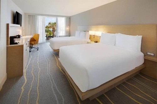 Delta Hotels by Marriott Daytona Beach Oceanfront - image 9