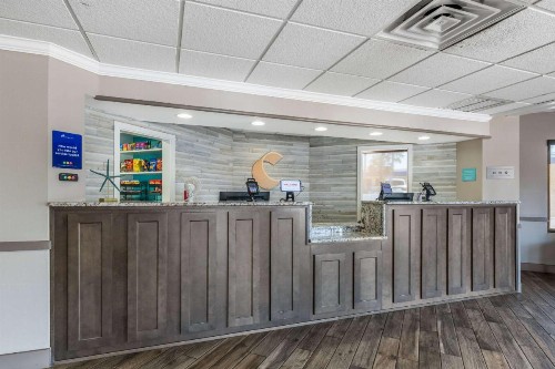 Comfort Inn & Suites Daytona Beach Oceanfront - image 18