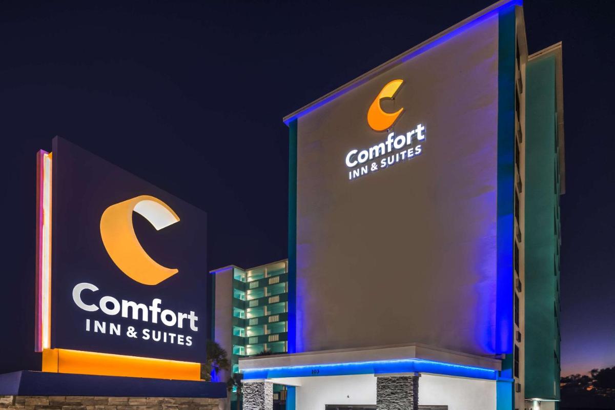 Comfort Inn & Suites Daytona Beach Oceanfront - image 2
