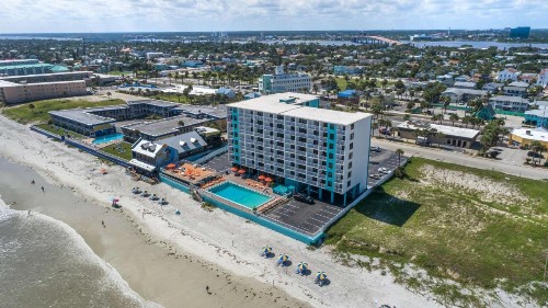 Comfort Inn & Suites Daytona Beach Oceanfront - image 5