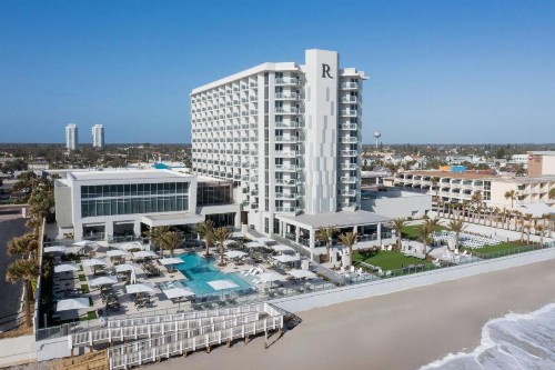 Ocean Breeze Club