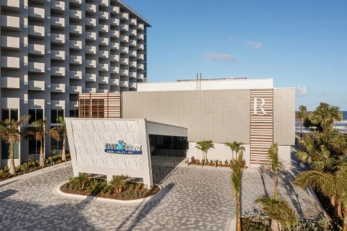 Ocean Breeze Club - image 16